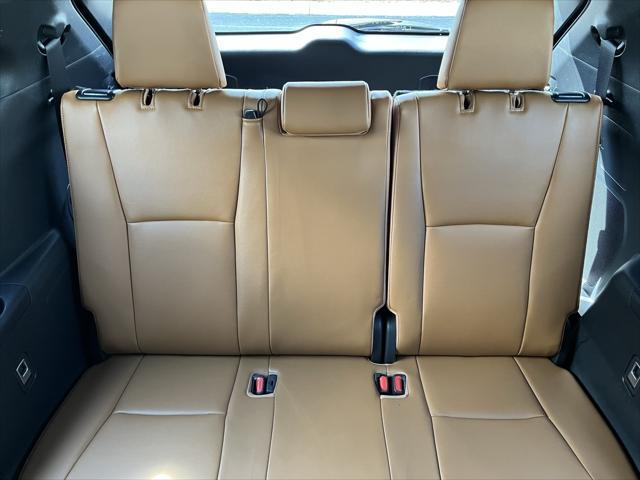 used 2021 Toyota Highlander Hybrid car, priced at $43,998