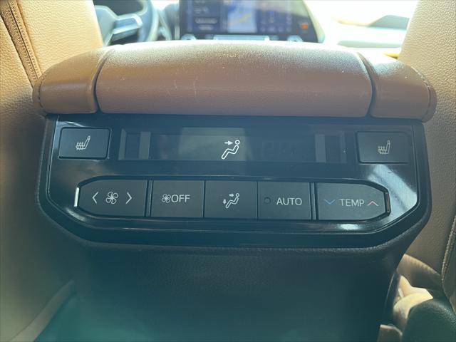 used 2021 Toyota Highlander Hybrid car, priced at $43,998