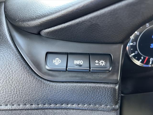 used 2020 Cadillac Escalade ESV car, priced at $35,681