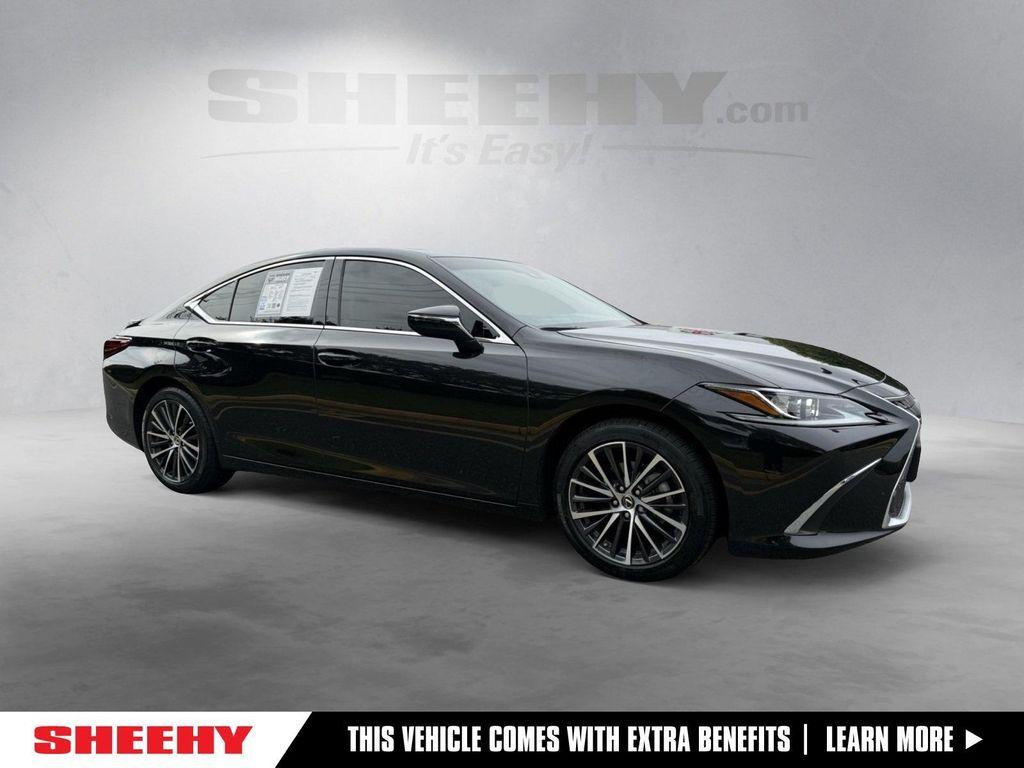 used 2025 Lexus ES 300h car, priced at $43,640
