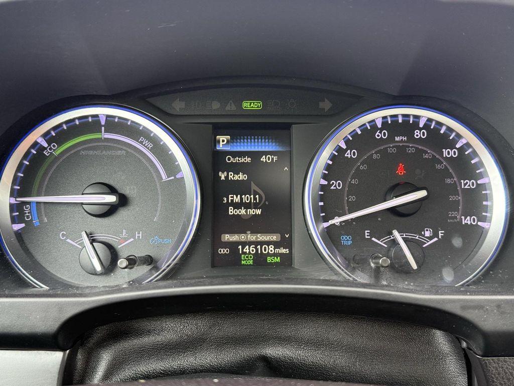 used 2019 Toyota Highlander Hybrid car, priced at $22,650