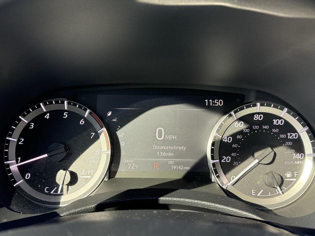 used 2024 Toyota Highlander car, priced at $40,650