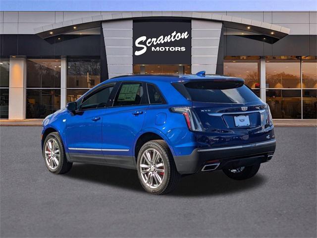 new 2025 Cadillac XT5 car, priced at $61,865