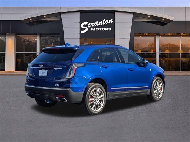 new 2025 Cadillac XT5 car, priced at $61,865