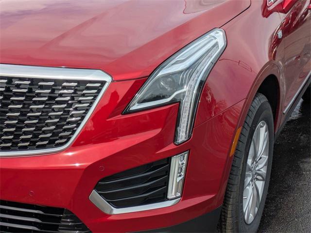 new 2025 Cadillac XT5 car, priced at $47,415