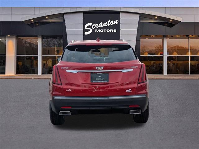 new 2025 Cadillac XT5 car, priced at $47,415