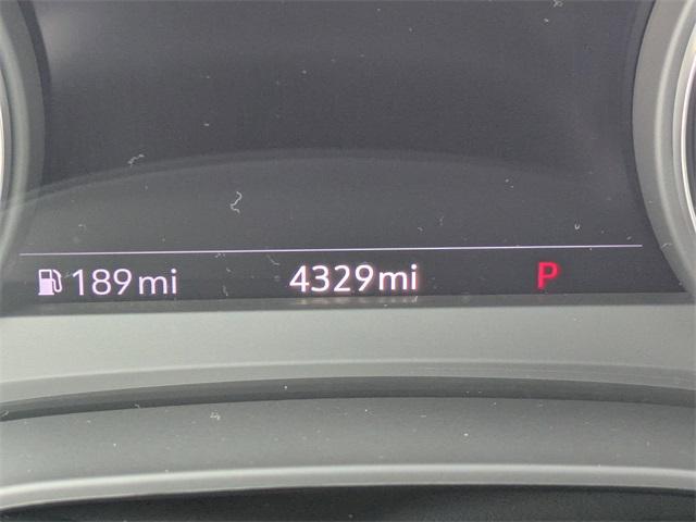 new 2025 Cadillac XT5 car, priced at $48,950