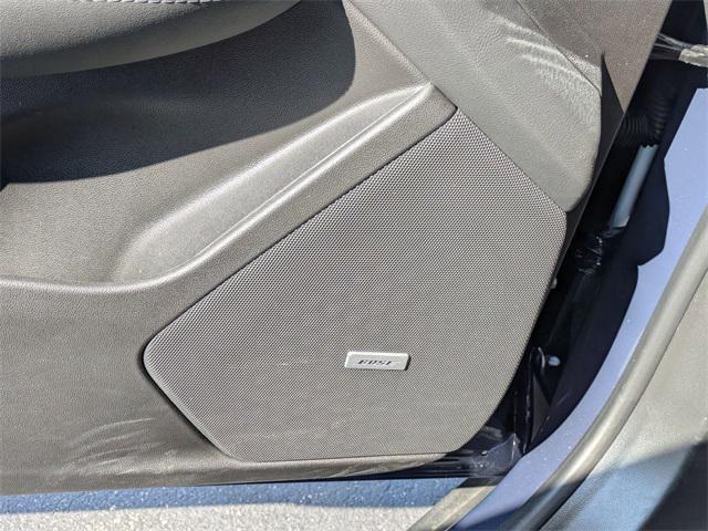 new 2025 Cadillac XT5 car, priced at $48,950