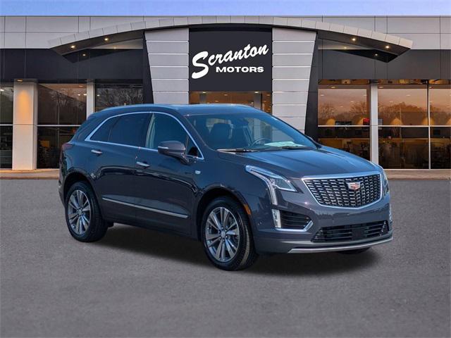 new 2025 Cadillac XT5 car, priced at $48,950