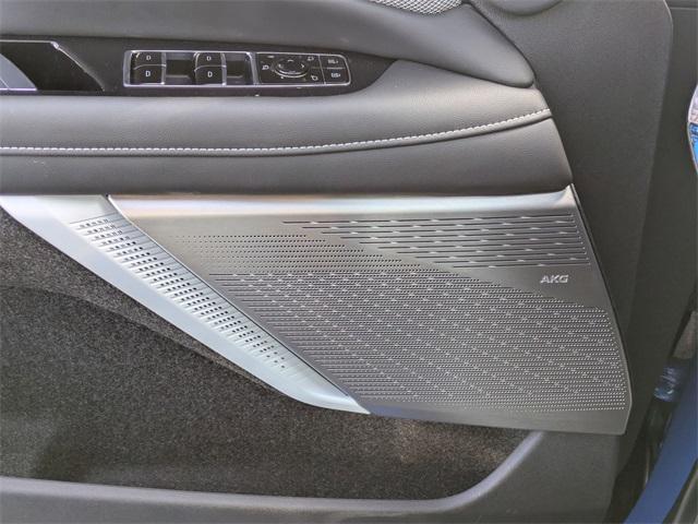 new 2025 Cadillac OPTIQ car, priced at $53,790