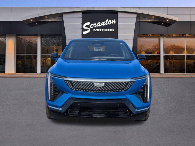 new 2025 Cadillac OPTIQ car, priced at $55,314