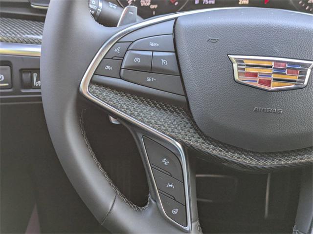 new 2025 Cadillac XT5 car, priced at $61,715