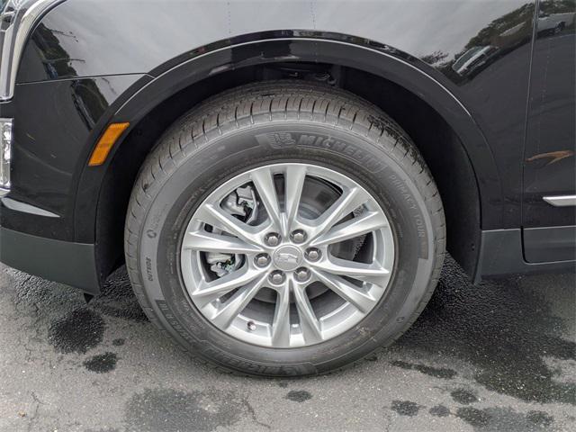 new 2025 Cadillac XT5 car, priced at $45,915