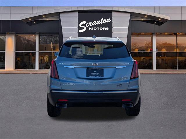 new 2025 Cadillac XT5 car, priced at $46,190