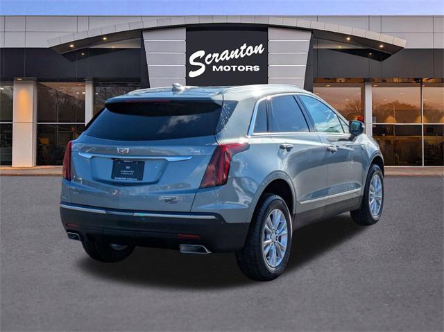 new 2025 Cadillac XT5 car, priced at $46,190