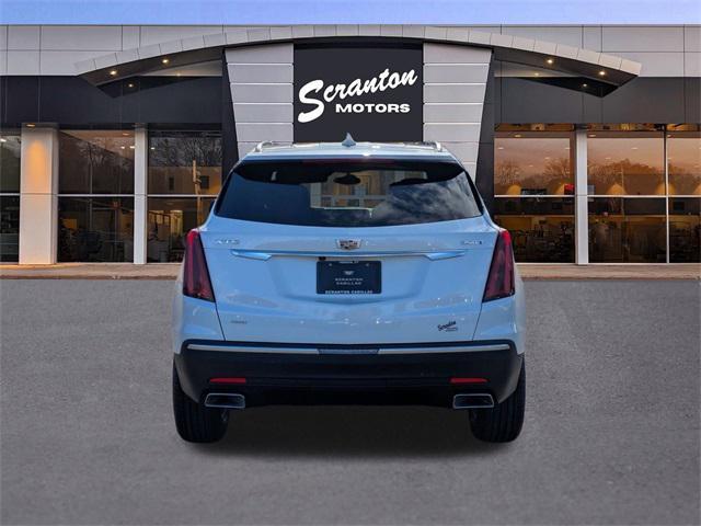 new 2025 Cadillac XT5 car, priced at $47,415