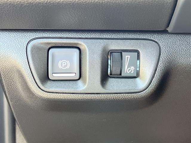 used 2023 GMC Acadia car, priced at $31,995
