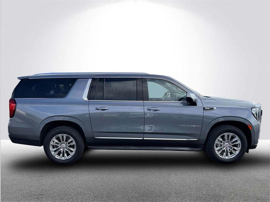 used 2022 GMC Yukon XL car, priced at $57,130