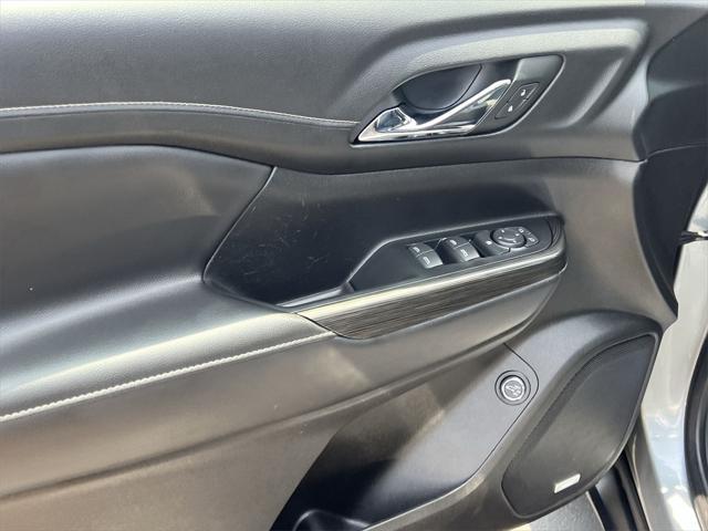 used 2023 GMC Acadia car, priced at $30,595