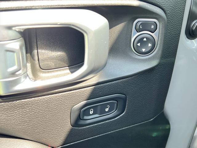 used 2022 Jeep Wrangler Unlimited car, priced at $39,755
