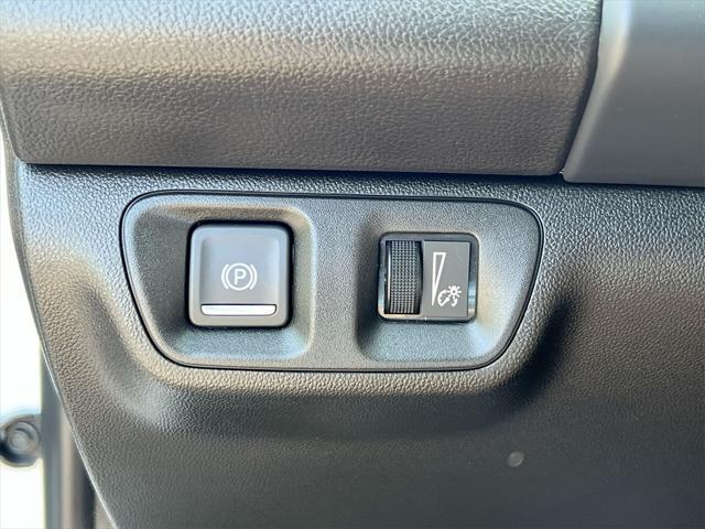 used 2022 GMC Acadia car, priced at $25,495