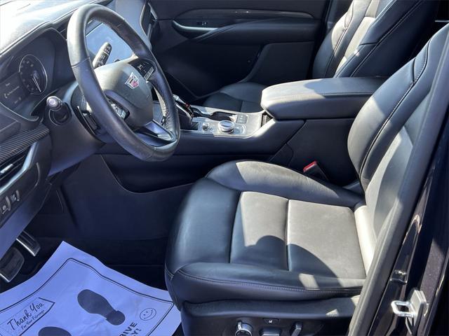 used 2023 Cadillac XT4 car, priced at $30,255