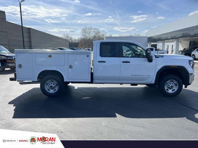 new 2024 GMC Sierra 2500 car, priced at $59,913