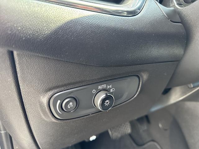 used 2023 Chevrolet Equinox car, priced at $20,595