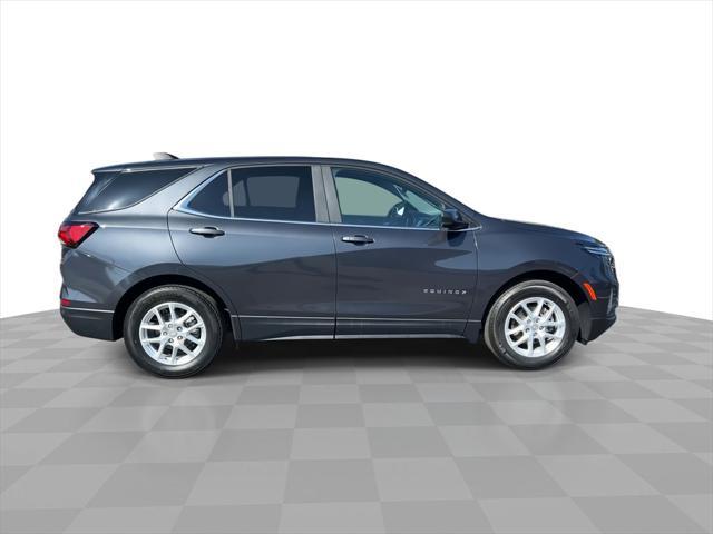 used 2023 Chevrolet Equinox car, priced at $22,895