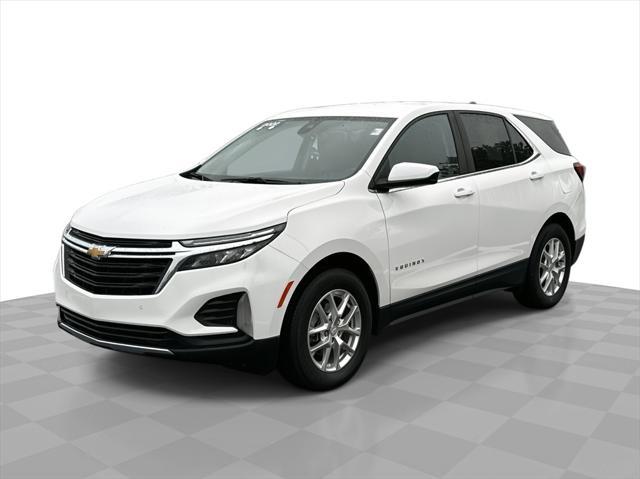 used 2022 Chevrolet Equinox car, priced at $19,395