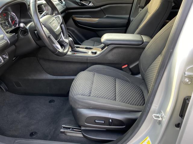 used 2019 GMC Acadia car