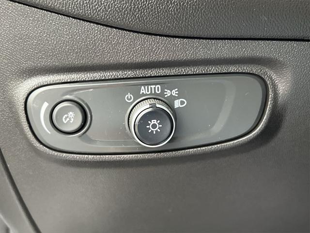used 2022 Chevrolet Equinox car, priced at $20,395