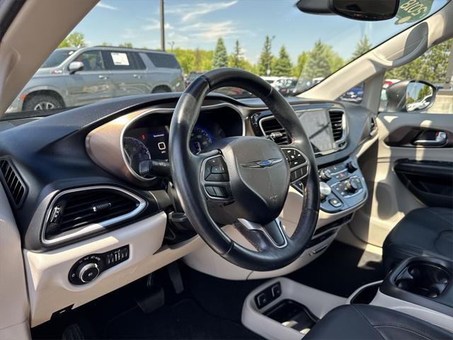used 2018 Chrysler Pacifica car, priced at $15,995