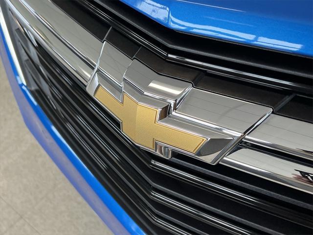 used 2024 Chevrolet Equinox car, priced at $22,555