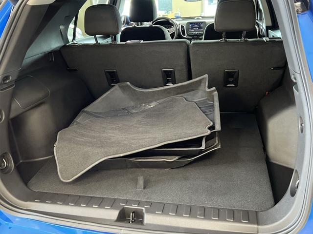 used 2024 Chevrolet Equinox car, priced at $22,555
