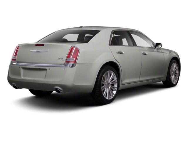 used 2013 Chrysler 300 car