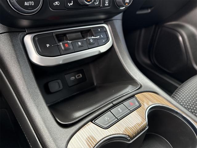 used 2023 GMC Acadia car, priced at $28,595