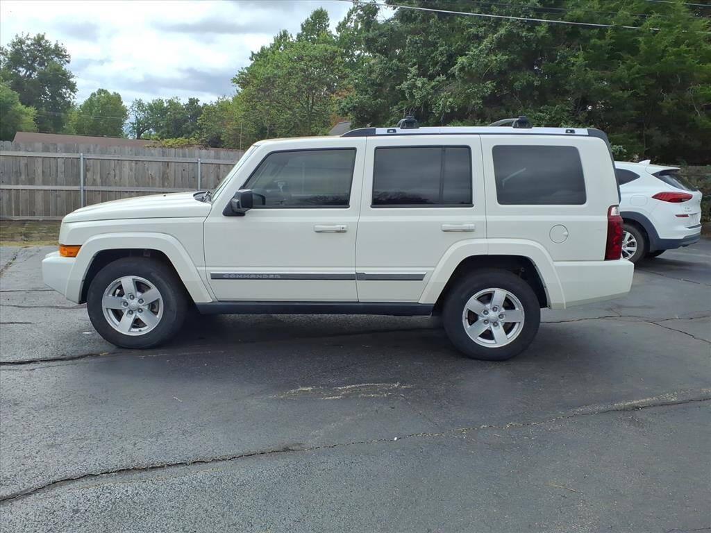 used 2008 Jeep Commander car, priced at $4,988
