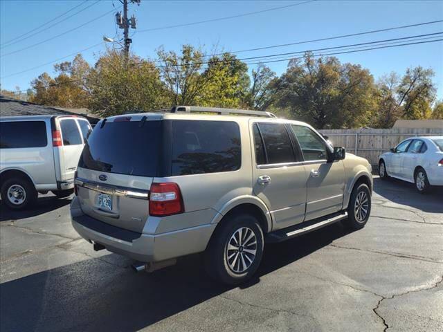 used 2017 Ford Expedition car, priced at $11,988