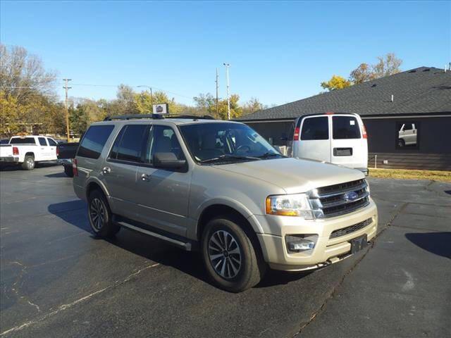 used 2017 Ford Expedition car, priced at $11,988