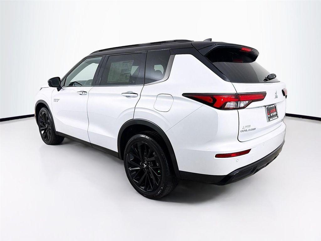 new 2025 Mitsubishi Outlander PHEV car, priced at $45,295