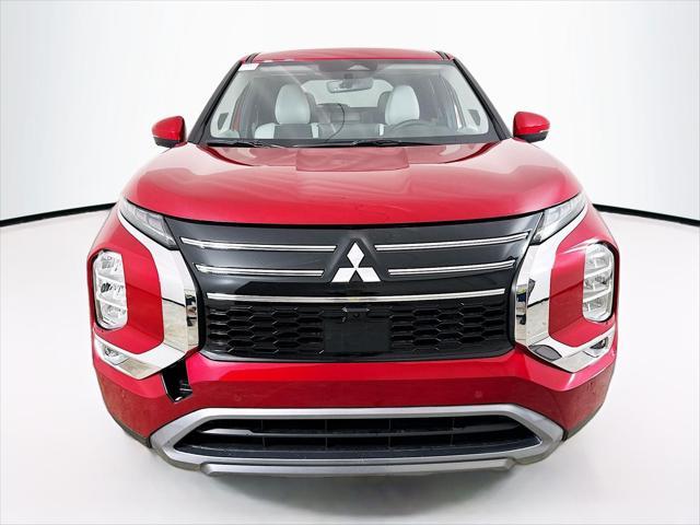 new 2025 Mitsubishi Outlander car, priced at $33,195