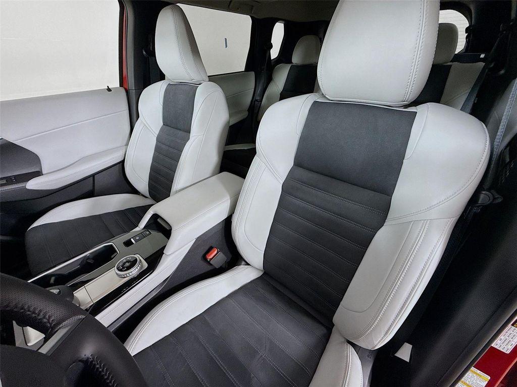 new 2025 Mitsubishi Outlander car, priced at $31,695