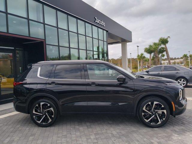 new 2024 Mitsubishi Outlander car, priced at $40,160