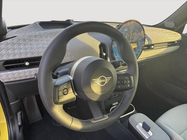 used 2025 MINI Hardtop car, priced at $29,997