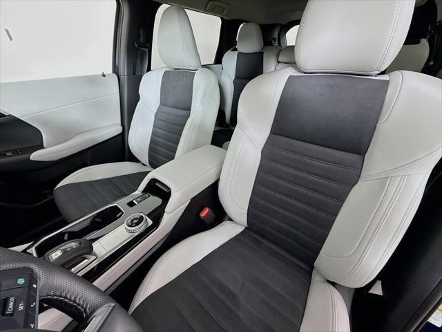 new 2025 Mitsubishi Outlander car