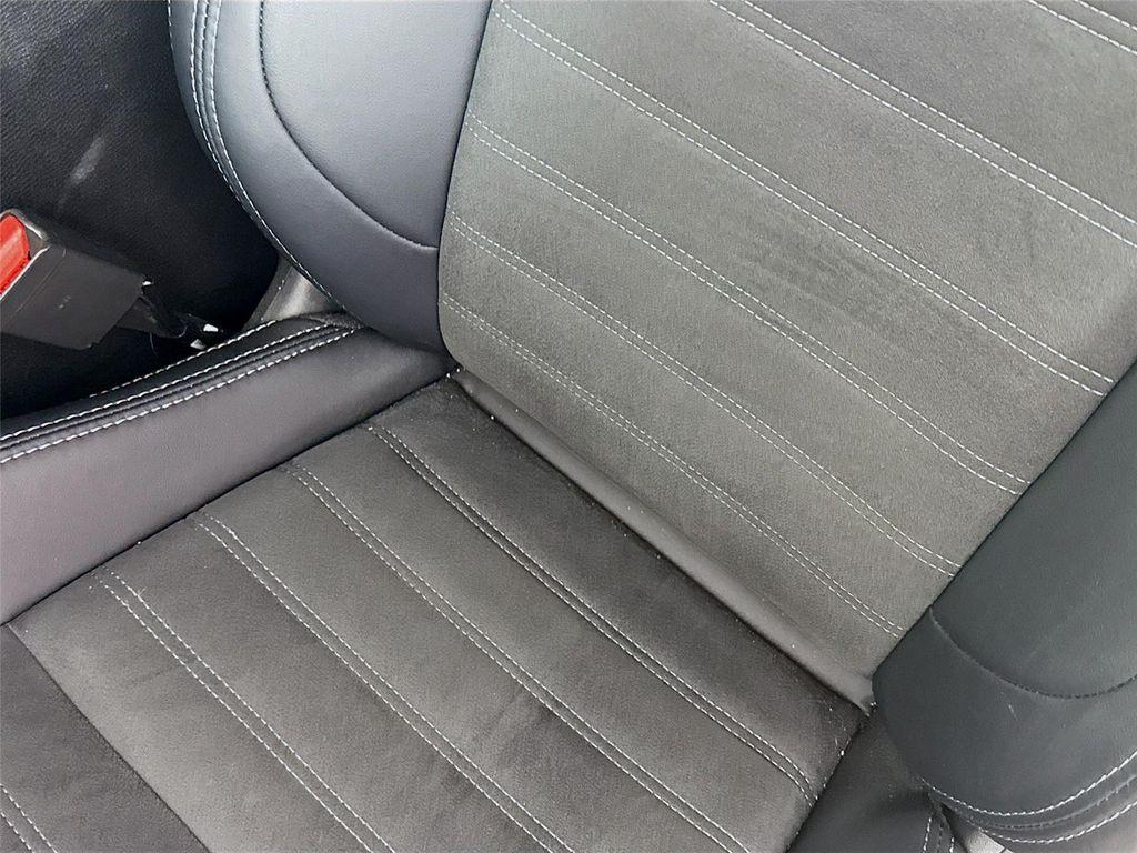 used 2025 Mitsubishi Outlander car, priced at $25,999