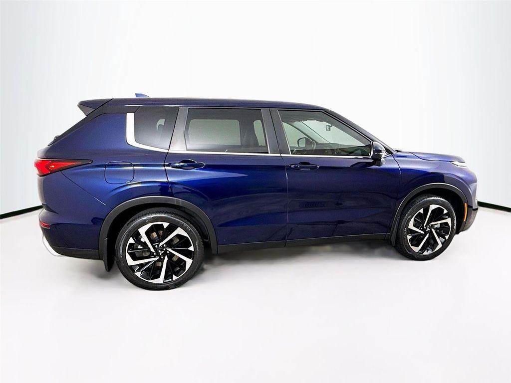 used 2024 Mitsubishi Outlander car, priced at $21,799