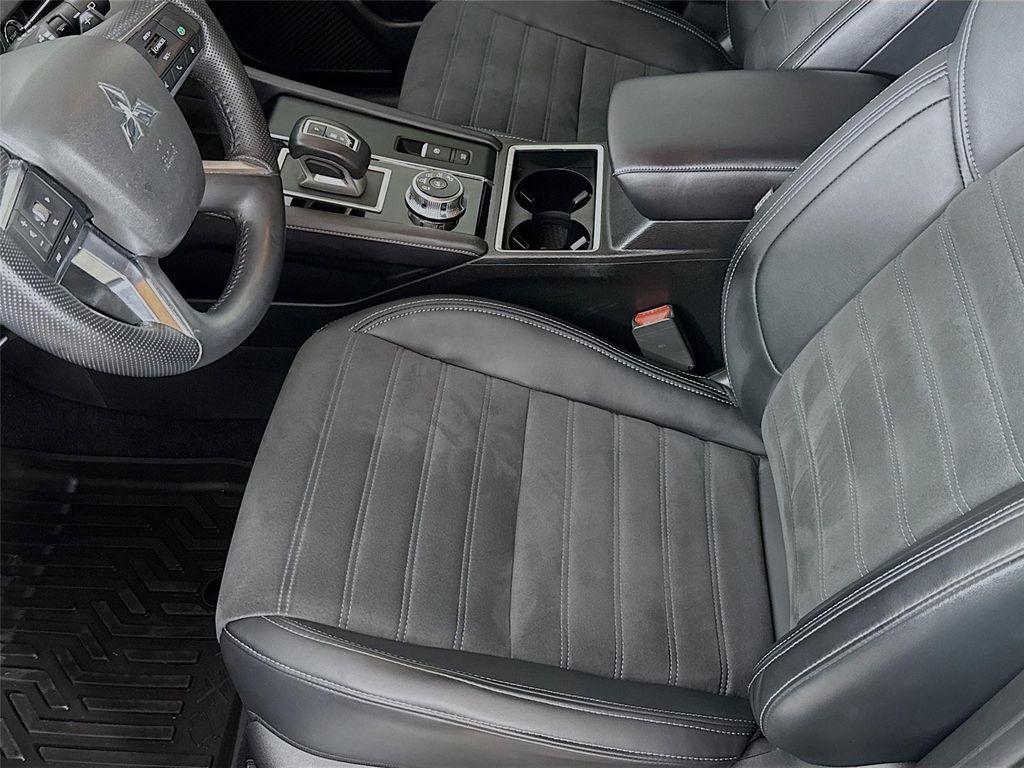 used 2024 Mitsubishi Outlander car, priced at $21,799