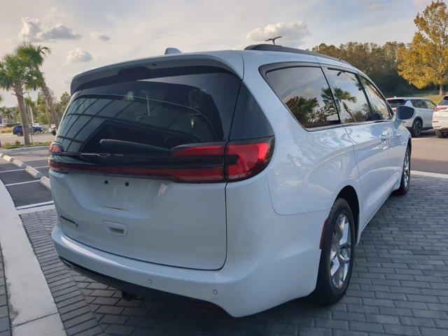 used 2021 Chrysler Pacifica car, priced at $18,490